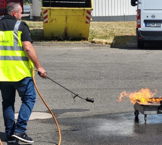 feuertrainer-aktion-DSXZVnqZ